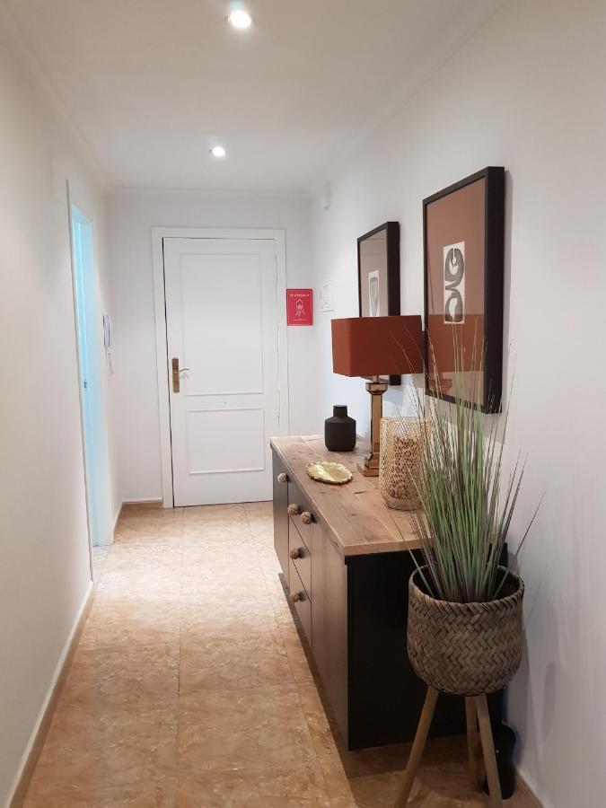 Lovely 2 Bedroom Apartment Close To Denia Castle. Exteriör bild